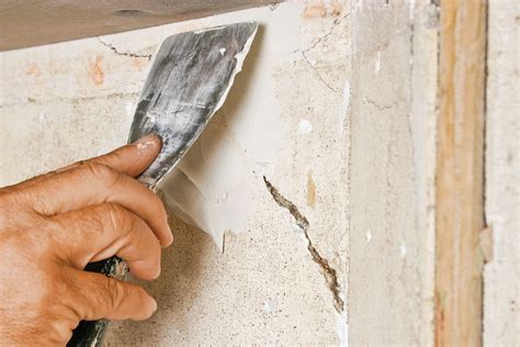 How To Fix Damaged Plaster