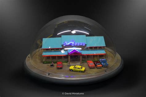 David Miniatures Roadhouse Double Deuce