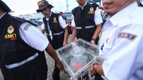 Penyelam TNI AL Akhirnya Temukan Black Box CVR Pesawat Lion Air JT610