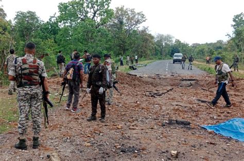 Chhattisgarh Naxal Attack 13 साल में 10 बड़े हमले सभी मार्च अप्रैल में