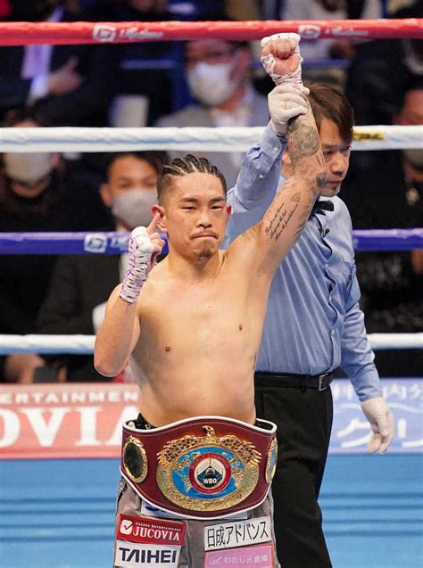 ＜wboスーパーフライ級井岡一翔×田中恒成＞防衛に成功した井岡（撮影・島崎忠彦） ― スポニチ Sponichi Annex 格闘技