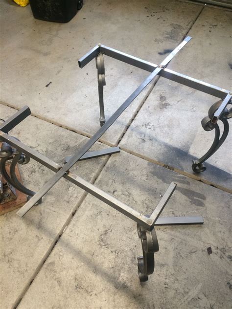 Pin by Josh222 on Diy Metal Table | Metal table, Diy metal, Metal