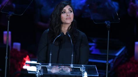 Kobe Bryant's widow Vanessa shares names of deputies in lawsuit