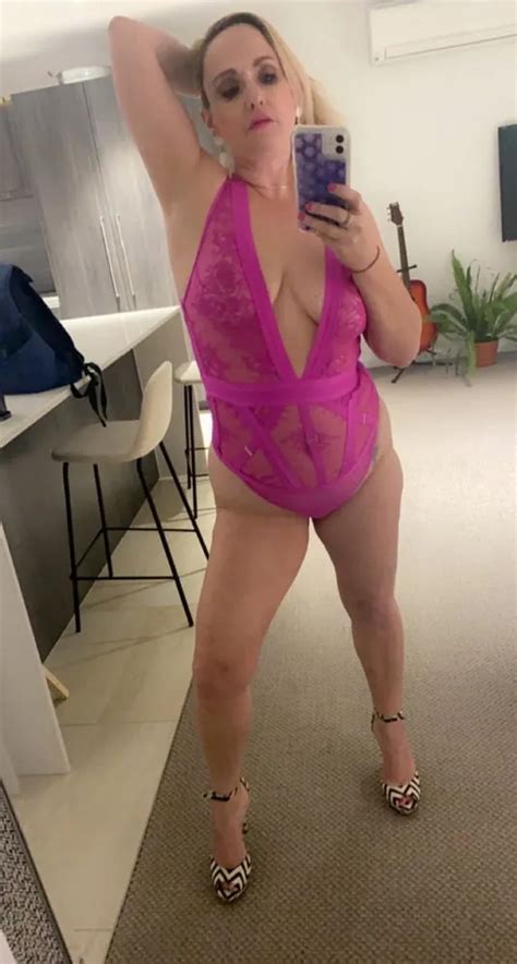 Sage Slutting In Lingerie Nude Pics XHamster