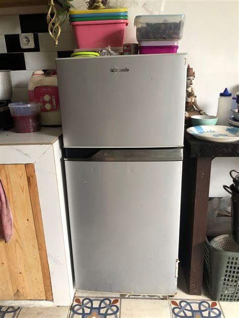 Kulkas 2 Pintu Panasonic Kitchen And Appliances Di Carousell