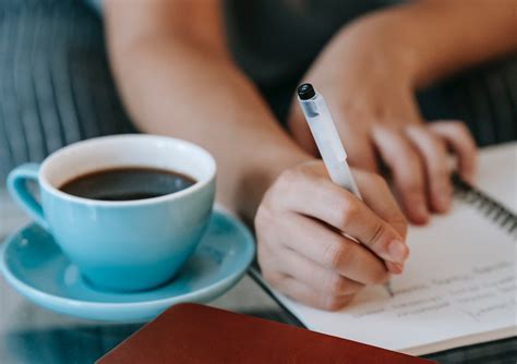 Journaling Victoria Annette
