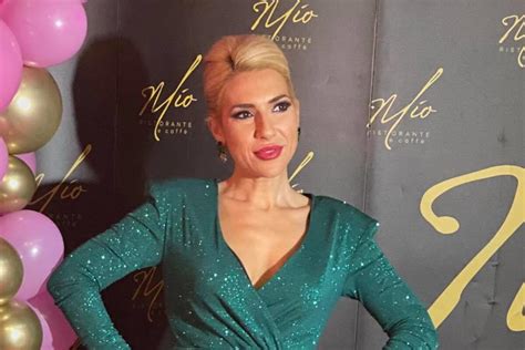 JOVANA JEREMIĆ SE UDAJE?! Voditeljka se RAZVELA da bi ponovo UŠLA U BRAK