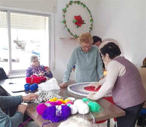 Navasfrías pone en marcha un taller de elaboración de elementos