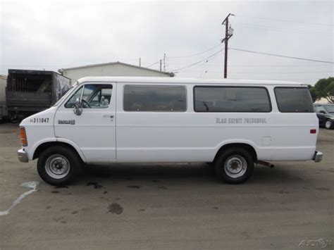 C 1990 Dodge Ram Wagon B350 Used 59l V8 16v Automatic No Reserve