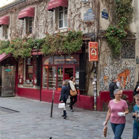 Pastry Tour Of Le Marais Paris Urbansider