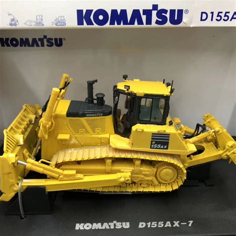 UH 8010 1:50 Komatsu D155AX-7 Diecast Komatsu tracked Dozer Engineerin ...