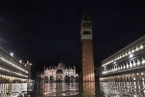 Tripadvisor Private geführte Nachttour in der Basilika San Marco zur