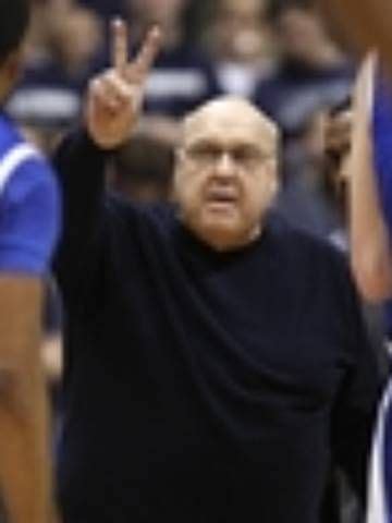 Rick Majerus, basketball coaching tactician, dies