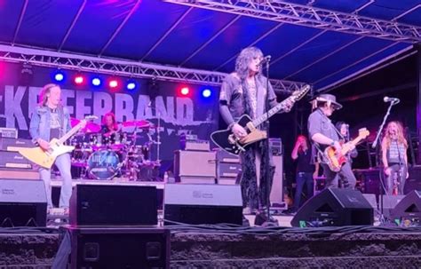 BLABBERMOUTH NET On Twitter Watch TOM KEIFER Perform CINDERELLA