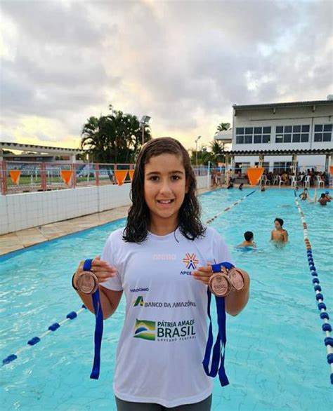 Sofia Duailibe conquista três medalhas no Norte Nordeste de Natação