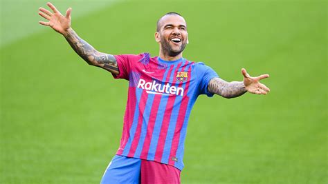 Good News Dani Alves Is Already Registered And Will Be Able To Face