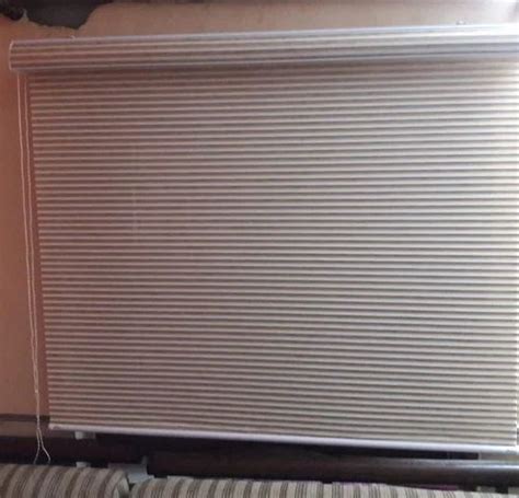 Horizontal Blinds Plain White Roller Blind, For Home at ₹ 70/sq ft in ...