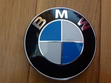 Emblema Logo Capota Portbagaj Mm Mm Bmw E E E F F F