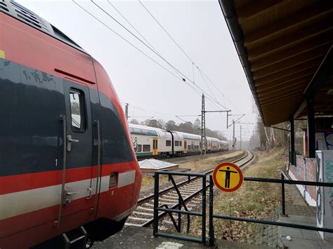 Kein Durchgang Foto & Bild | züge, personenzüge, eisenbahn Bilder auf ...