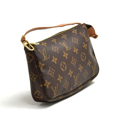 Louis Vuitton Vintage Louis Vuitton Pochette Accessoire Monogram