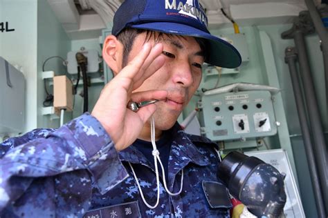 海上自衛隊佐世保地方総監部公式 on Twitter RT JMSDF PAO サイドパイプ とは 皆さん艦内見学や