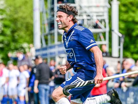 Hockeyers Bloemendaal Weerstaan Fanatiek Rotterdam In Eerste Halve Finale