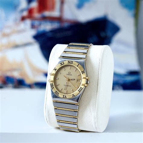 Vintage Omega Constellation 396.1080 with Champagne dial and gold beze