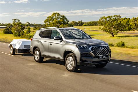 Best 4WD SUV towing test: Some fail our challenges! MU-X vs LandCruiser