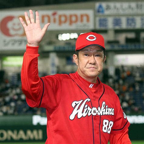 広島カープ・佐々岡監督が今季限りで退任 3年連続v逸の責任取り 2022年10月2日掲載 ライブドアニュース