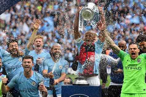 City Goleia é Campeão Da Copa Da Inglaterra E Conquista Inédita