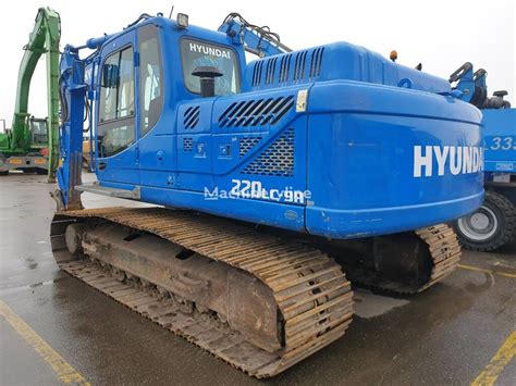 HYUNDAI Robex 220 LC 9 A Tracked Excavator For Sale Netherlands