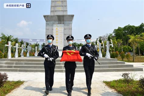 他回到了奋斗一生的边境线上 缉毒英雄蔡晓东烈士安葬仪式昨日举行 荆楚网 湖北日报网