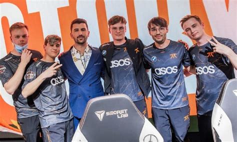 Fnatic Cambia De Suplente Para La Fase De Grupos De Worlds 2022