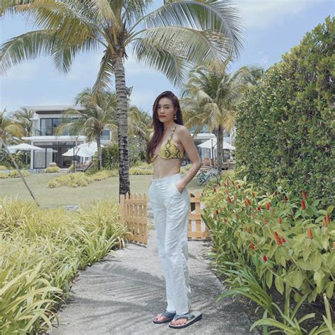 Ninh D Ng Lan Ng C Di N Bikini Khoe Body N Ng B Ng Nh Ng Fan Ch Soi I Ch N