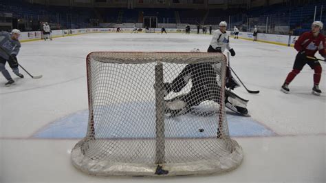 Les Islanders De Charlottetown Veulent Tout Gagner Radio Canada