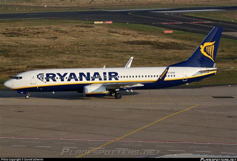 EI EXD Ryanair Boeing 737 8AS WL Photo By Daniel Schwinn ID 1481412