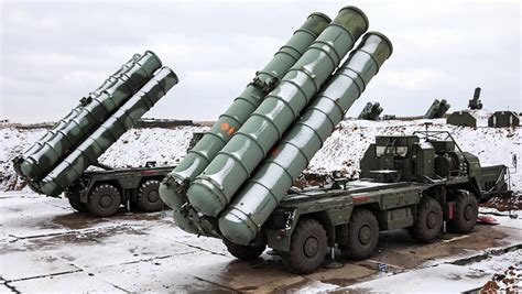 Пусковые установки зенитного ракетного комплекса С-400 "Триумф ...
