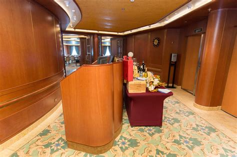 Botticelli Dining Room On Crown Princess Cruise Ship Cruise Critic