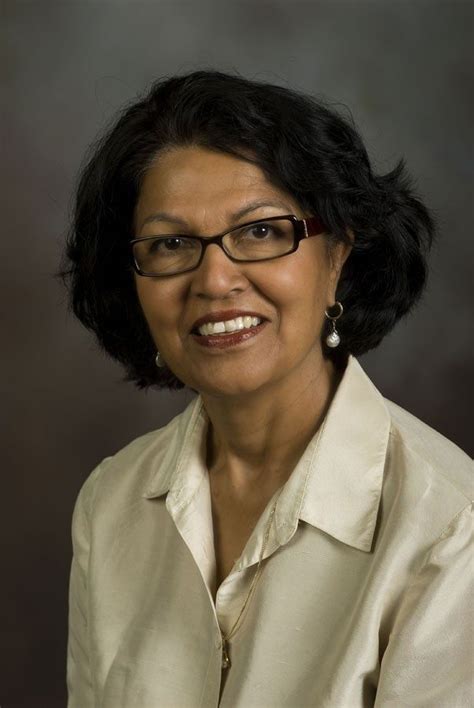 Kusum Singh Receives Alumni Award For Excellence In Graduate Academic