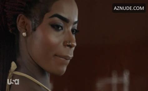 Kelsie Key Bikini Scene In Queen Of The South AZNude