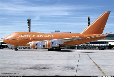 Boeing 747sp 27 Braniff International Airways Aviation Photo