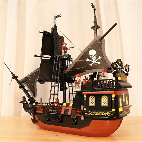 Pirate Ship Black Imperial Flagship Pearl Building Blocks Queen Anne