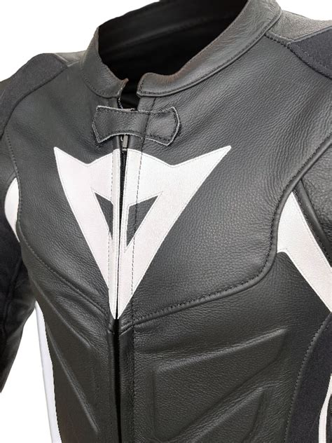 Dainese Avro D Teiler Herren Lederkombi Schwarz Wei Bikeraktiv