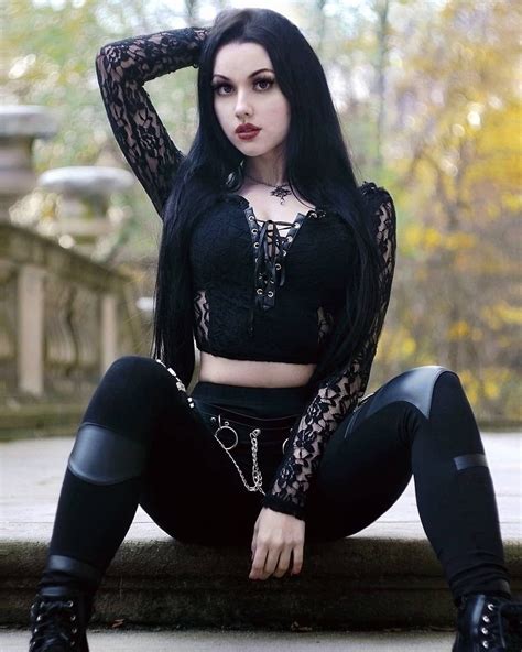 Pin On Gothic Beauties