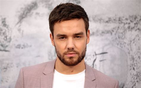 Mort De Liam Payne Le Chanteur Lâché Par Sa Maison De Disque Quelques