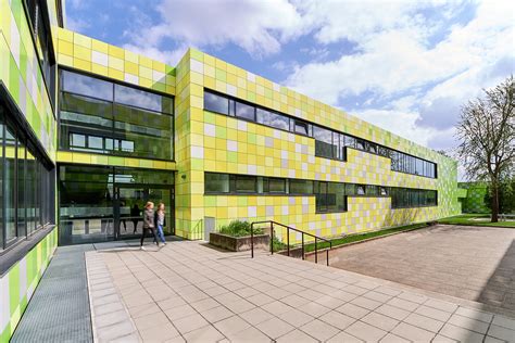 Sanierung des Gymnasiums in Bruck an der Leitha Niederösterreich