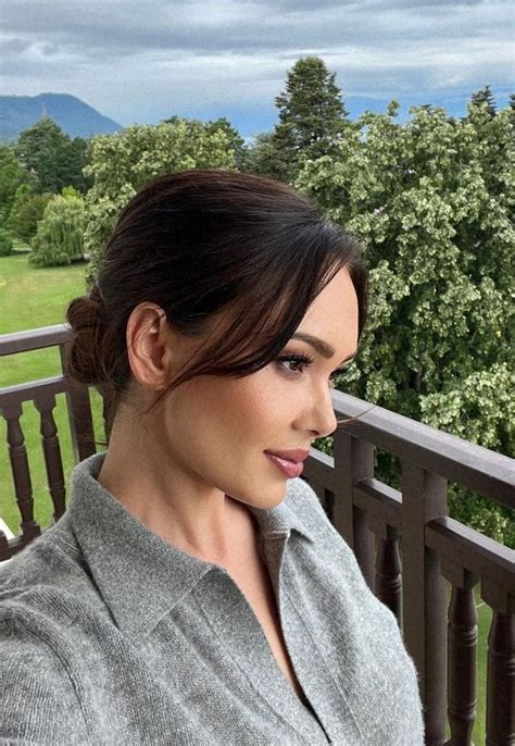 Pin oleh Michael Kreindler di Aida Garifullina di 2024