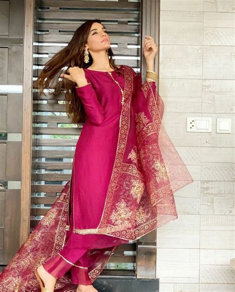 Beautiful Piece Pink Salwar Kameez With Chanderi Duppatta Indian