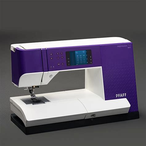 Pfaff® Expression™ 710 Sewing Machine Pfaff®