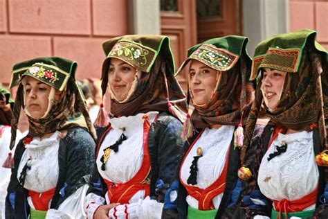 Национальный костюм итальянцев — Balabolkina.Ru